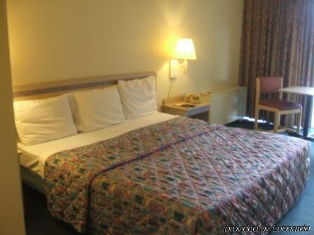 Regency Inn And Conference Center Clinton الغرفة الصورة